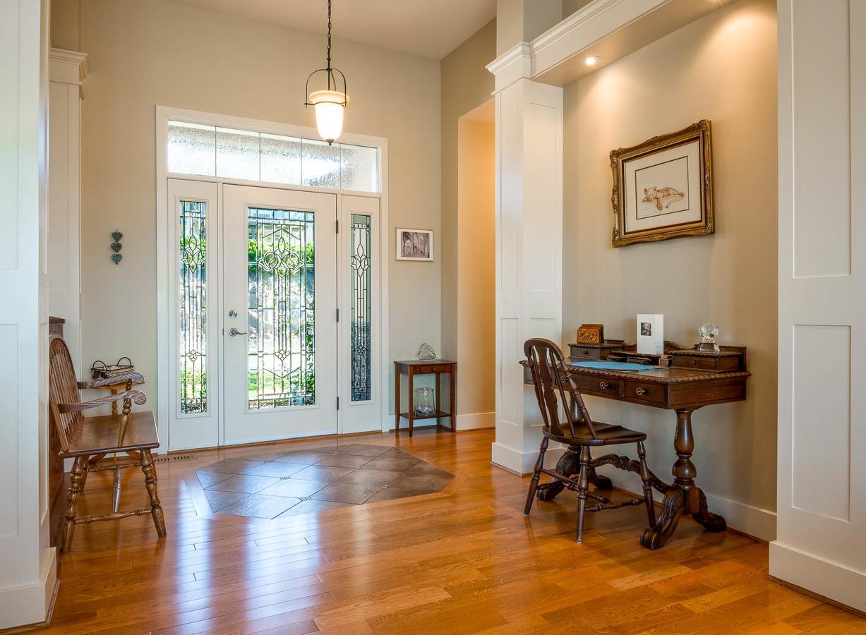 Adela'S Bed And Breakfast West Kelowna Ngoại thất bức ảnh