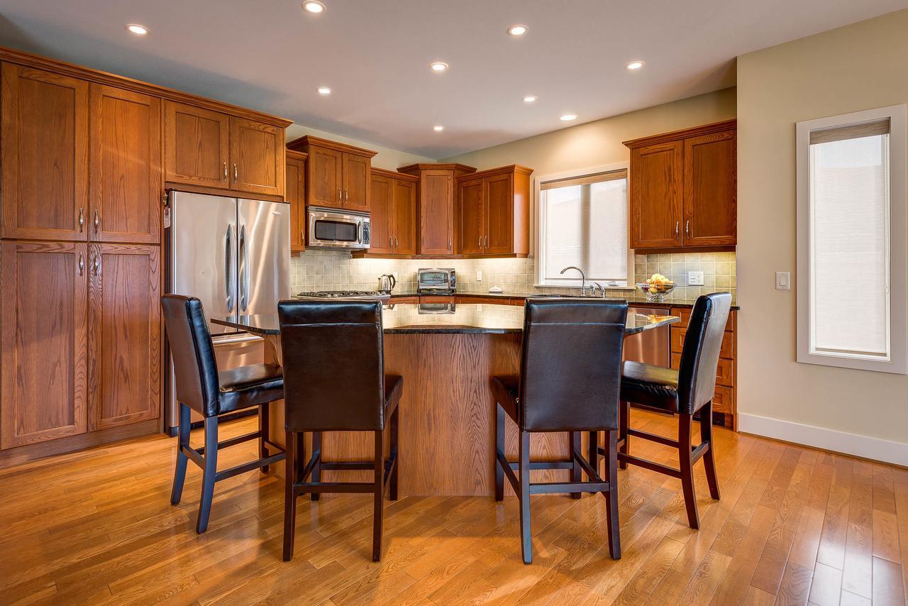 Adela'S Bed And Breakfast West Kelowna Ngoại thất bức ảnh