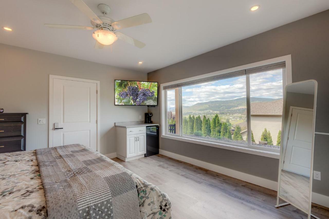 Adela'S Bed And Breakfast West Kelowna Ngoại thất bức ảnh